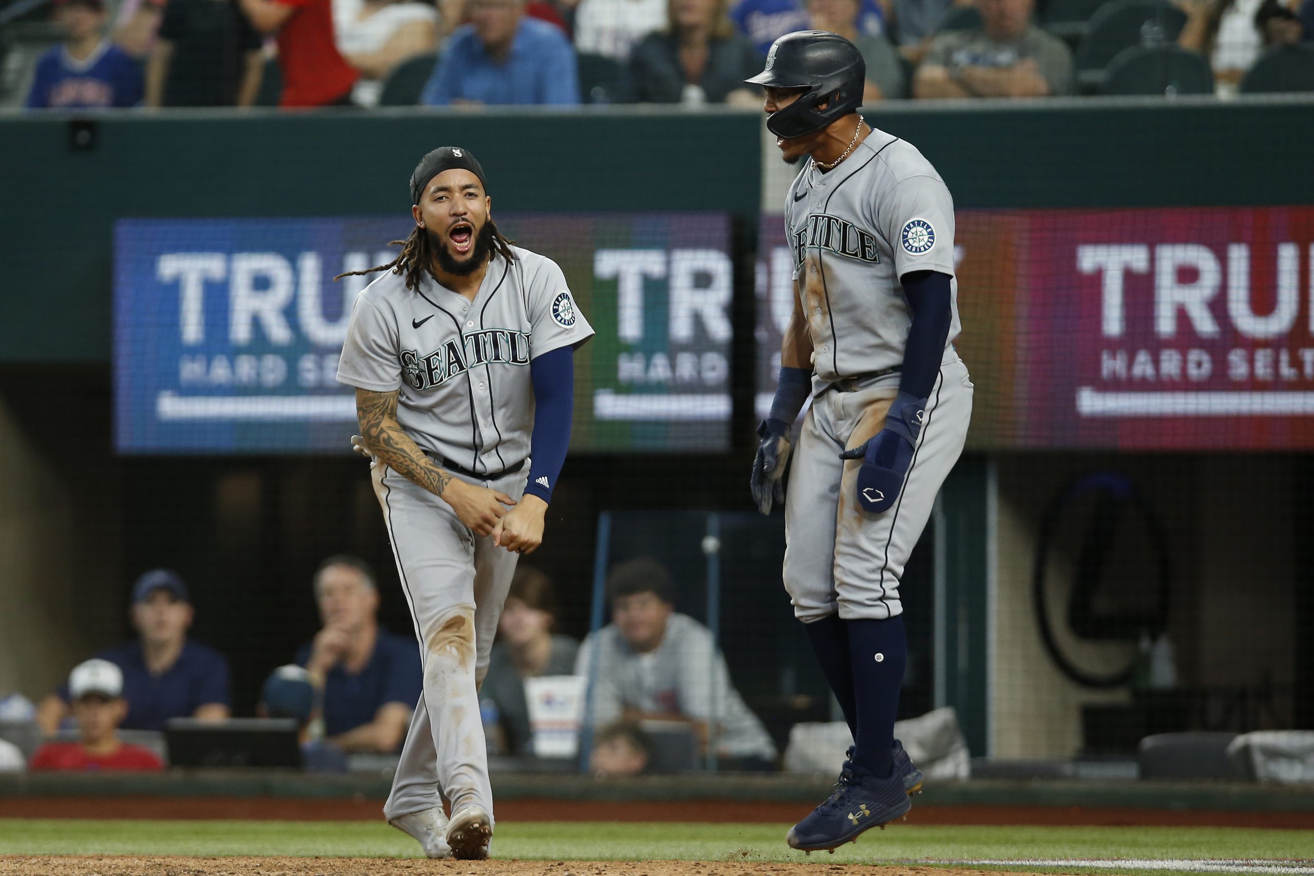 J.P. Crawford's grand slam leads Mariners to 8-0 win over Rangers - The San  Diego Union-Tribune