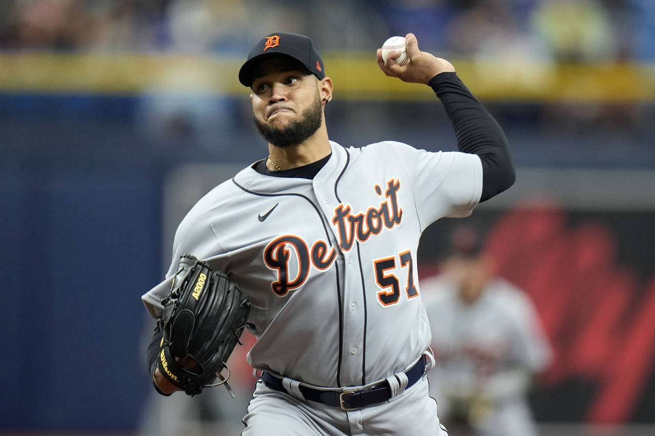 Detroit Tigers starting pitcher Eduardo Rodriguez delivers to the Tampa Bay Rays during the first i...