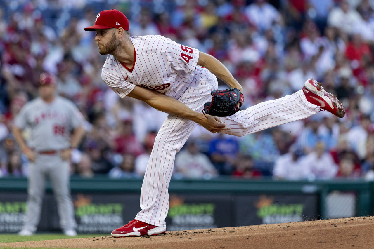 Philadelphia Phillies starting pitcher Zack Wheeler (45) watches a throw during the first inning of...