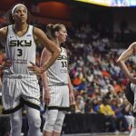 
              Chicago Sky forward Candace Parker (3) and teammates Emma Meesseman (33), Courtney Vandersloot (22) and Allie Quigley (14) react to a call during play against the Connecticut Sun during a WNBA basketball game Friday, June 10, 2022, in Uncasville, Conn. (Sean D. Elliot/The Day via AP)
            