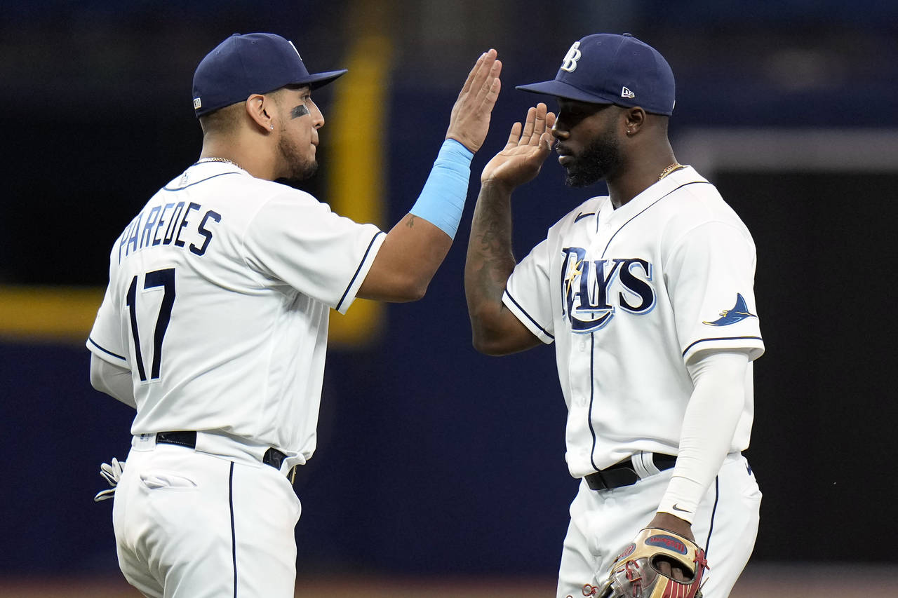 Tampa Bay Rays' Isaac Paredes (17) celebrates with Randy Arozarena after the team defeated the New ...