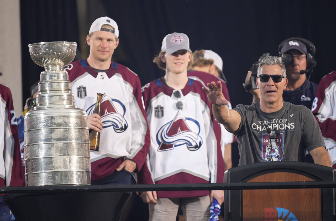 With the Stanley Cup on display, Colorado Avalanche head coach Jared Bednar, front right, speaks du...