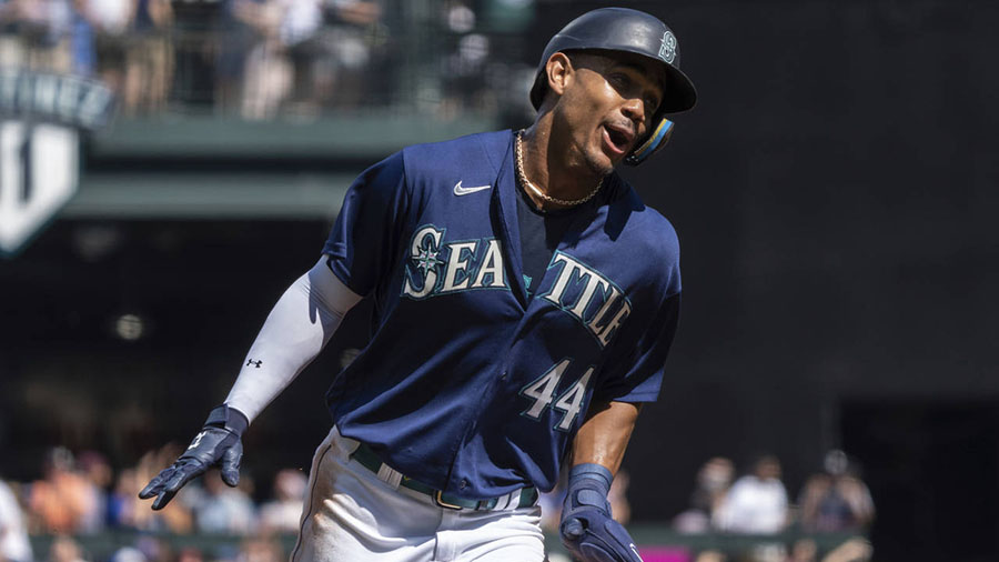 Mariners first baseman Evan White looks like 'the real deal