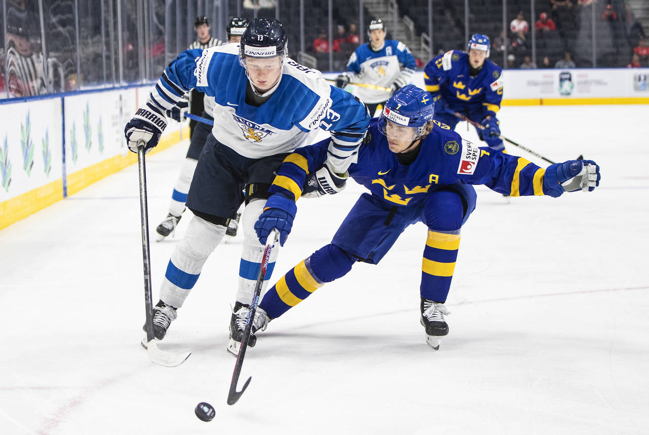 Kanada a Finsko se kvalifikovaly do světového finále juniorského hokeje