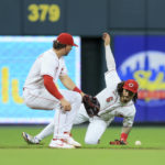 
              Cincinnati Reds' Jonathan India (6) is unable to field a single by St. Louis Cardinals' Andrew Knizner during the fifth inning of a baseball game in Cincinnati, Monday, Aug. 29, 2022. (AP Photo/Aaron Doster)
            