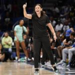 
              New York Liberty coach Sandy Brondello shouts to players during the second half of the team's WNBA basketball game against the Dallas Wings in Arlington, Texas, Wednesday, Aug. 10, 2022. (AP Photo/Tony Gutierrez)
            