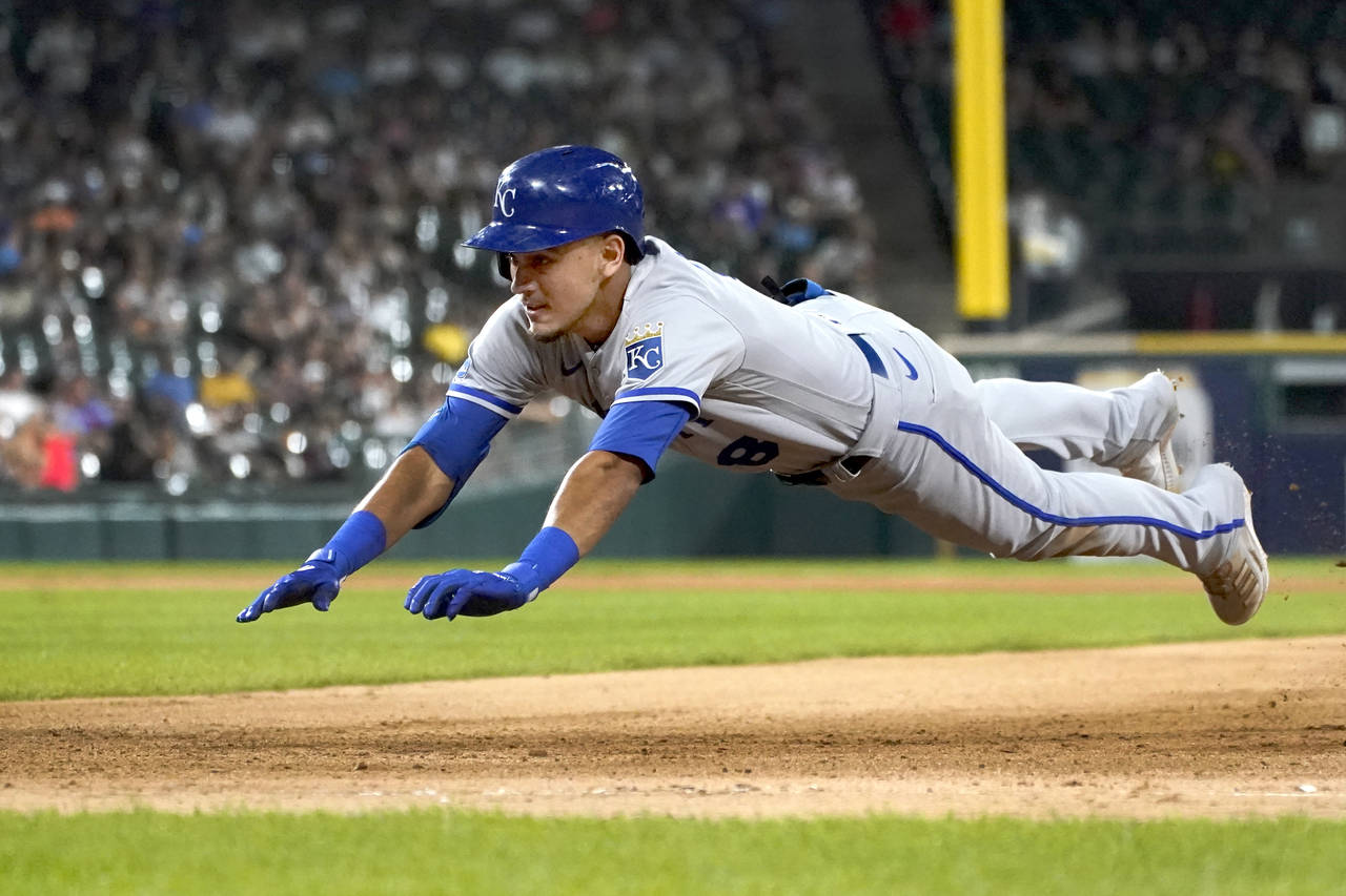 Newley acquired relief pitcher Jake Diekman heads to the mound in his  Chicago White Sox debut during the sixth inning of a baseball game against  the Kansas City Royals Tuesday, Aug. 2