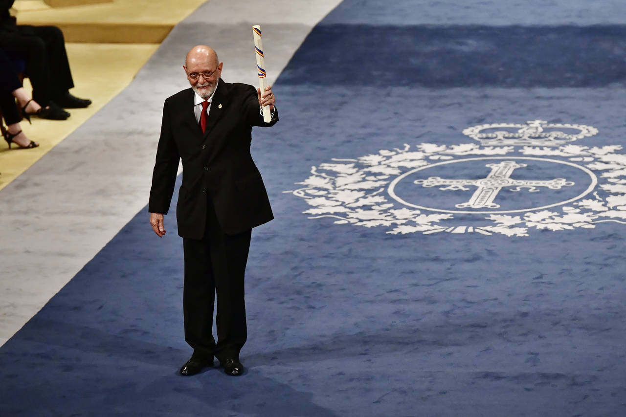 Archaeologist Eduardo Matos Moctezuma walks after being awarded with Prince of Asturias Award for S...