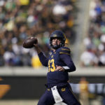 
              California quarterback Jack Plummer looks to throw a pass against Oregon during the second half of an NCAA college football game in Berkeley, Calif., Saturday, Oct. 29, 2022. (AP Photo/Godofredo A. Vásquez)
            