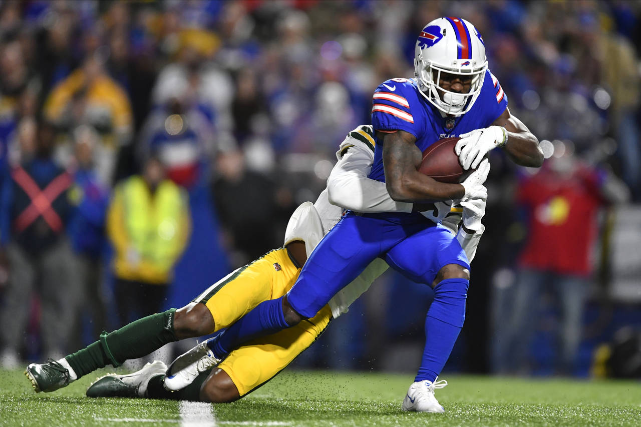 Packers' slim postseason dreams vanish in listless 27-17 loss to