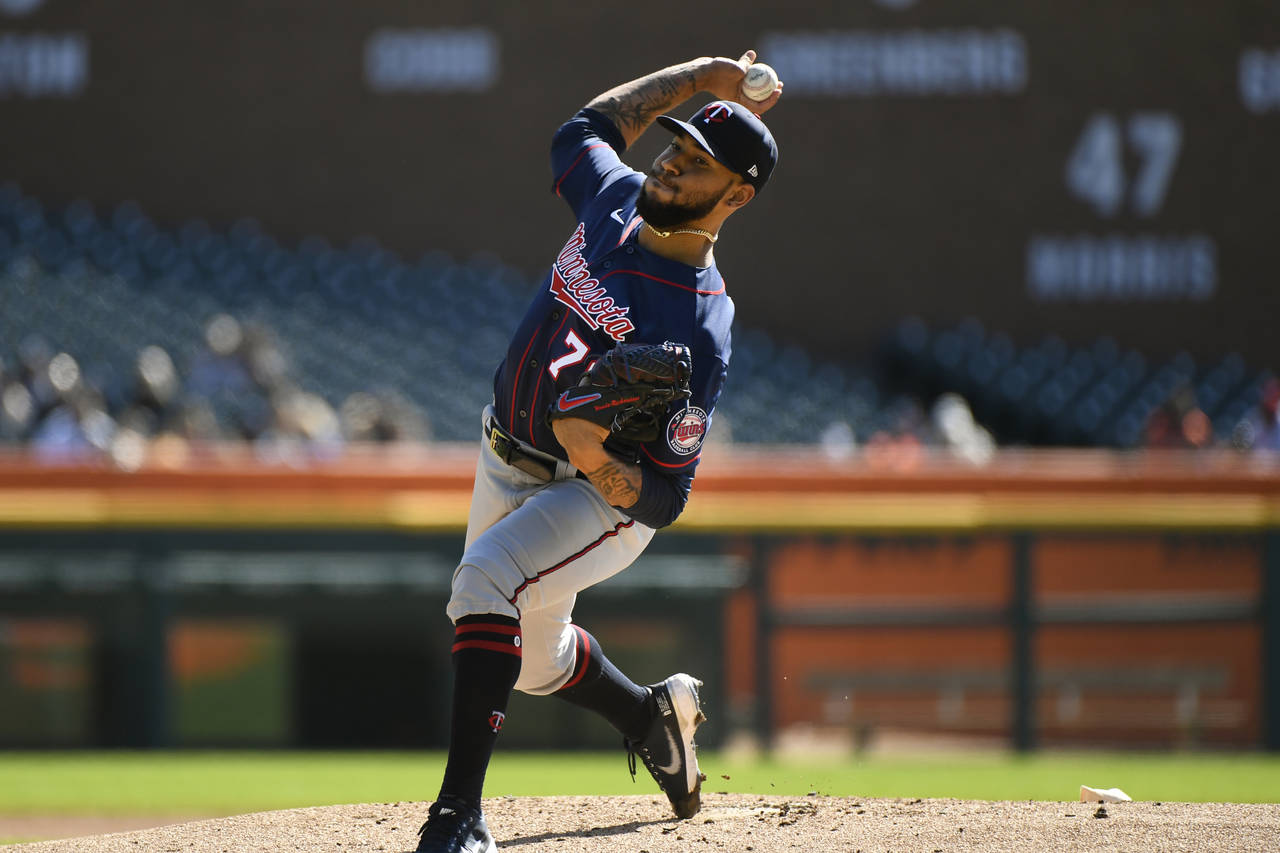 Minnesota Twins starting pitcher Simeon Woods Richardson throws against the Detroit Tigers during t...