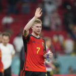 
              Belgium's Kevin De Bruyne waves fans at the end of the World Cup group F soccer match between Belgium and Canada, at the Ahmad Bin Ali Stadium in Doha, Qatar, Wednesday, Nov. 23, 2022. Belgium won 1-0. (AP Photo/Martin Meissner)
            