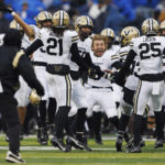 
              Vanderbilt celebrates after defeating Kentucky during in an NCAA college football game in Lexington, Ky., Saturday, Nov. 12, 2022. (AP Photo/Michael Clubb)
            