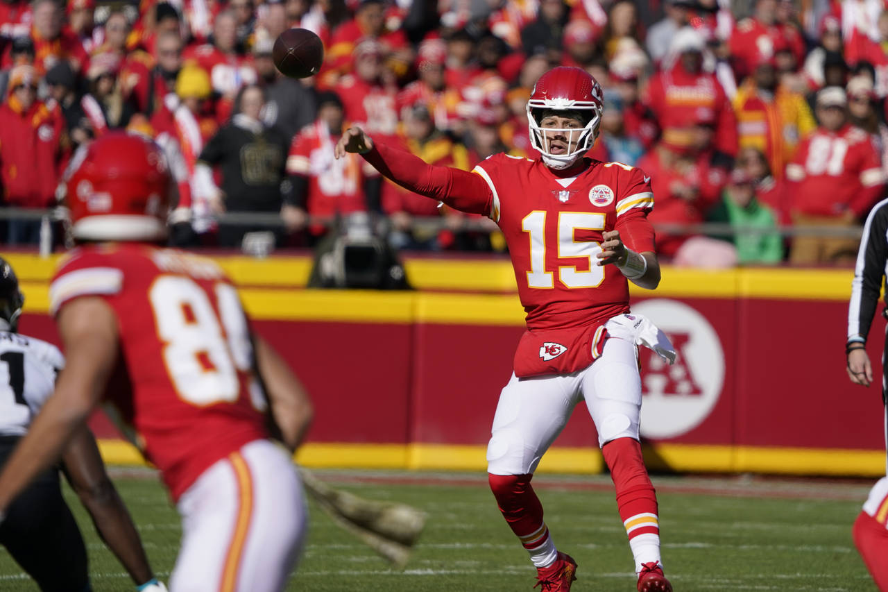 Final score: Chiefs start hot, hold off Jaguars for 27-17 win - Arrowhead  Pride