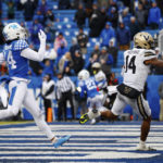 
              Vanderbilt wide receiver Will Sheppard (14) scores the go-ahead and eventual game winning touchdown against Kentucky with 32-seconds left in an NCAA college football game in Lexington, Ky., Saturday, Nov. 12, 2022. (AP Photo/Michael Clubb)
            