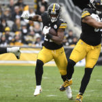 
              Pittsburgh Steelers running back Najee Harris carries the ball during the first half of an NFL football game against the New Orleans Saints in Pittsburgh, Sunday, Nov. 13, 2022. (AP Photo/Don Wright)
            