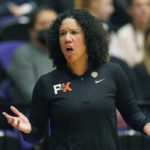 
              Duke head coach Kara Lawson shouts to her team during the second half of an NCAA college basketball game against Connecticut in the Phil Knight Legacy tournament Friday, Nov. 25, 2022, in Portland, Ore. (AP Photo/Rick Bowmer)
            