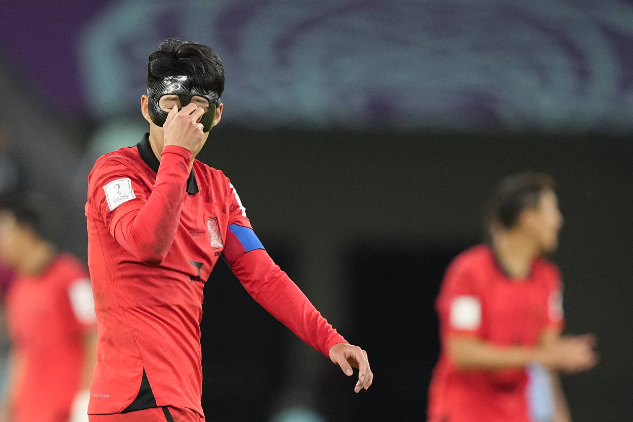 South Korea's Son Heung-min reacts during the World Cup group H soccer match between Uruguay and So...