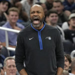 
              Orlando Magic head coach Jamahl Mosley shouts to players during the first half of an NBA basketball game against the Atlanta Hawks, Wednesday, Dec. 14, 2022, in Orlando, Fla. (AP Photo/John Raoux)
            