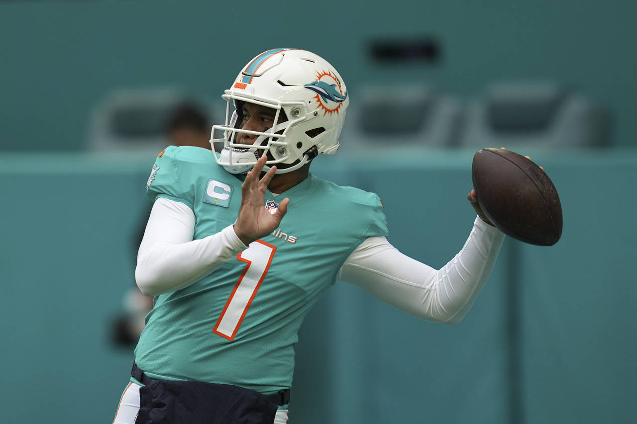 Miami Dolphins QB Tua Tagovailoa Completed 28 Passes Sunday