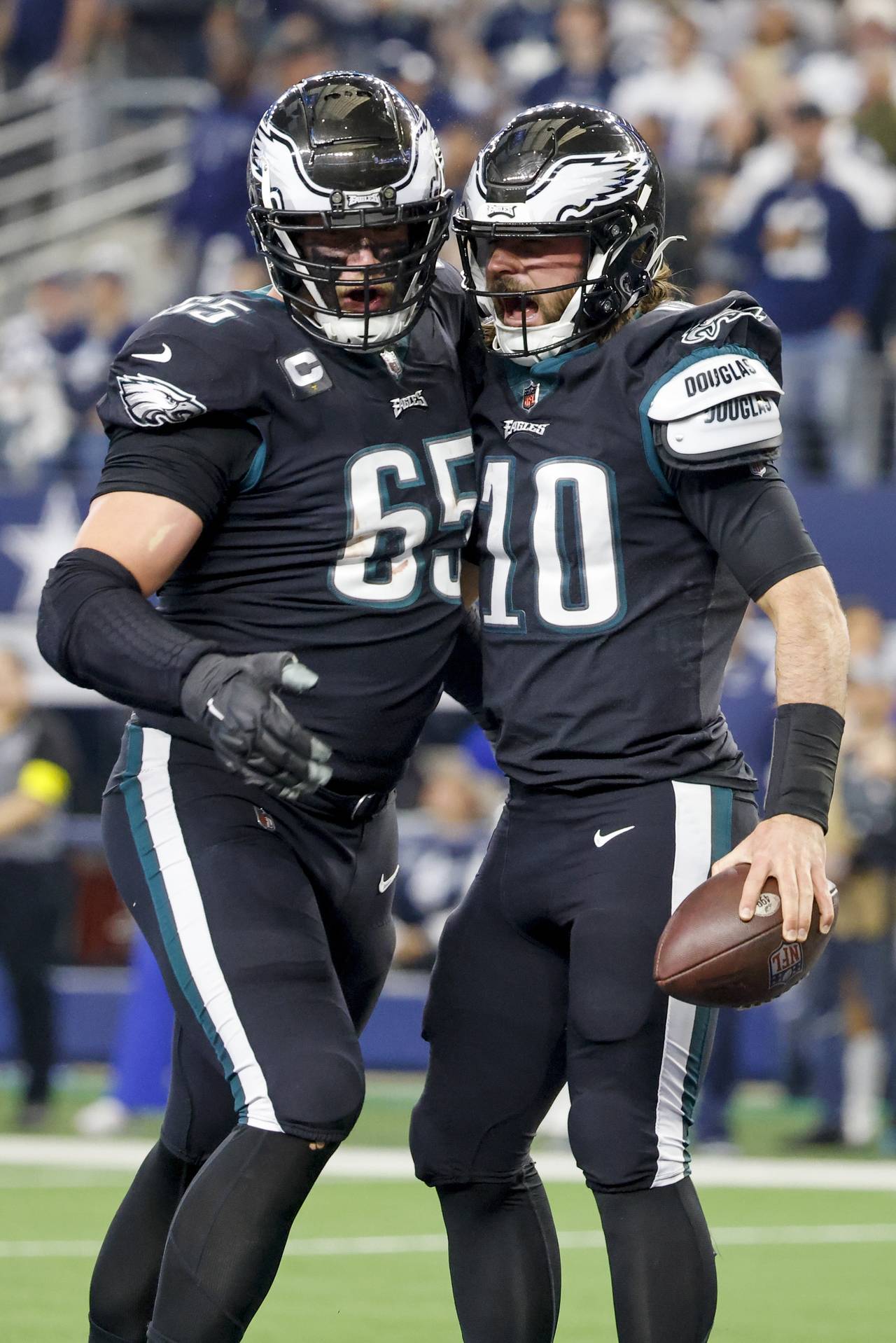 Dealing with pain is not new for Philadelphia Eagles' Lane Johnson