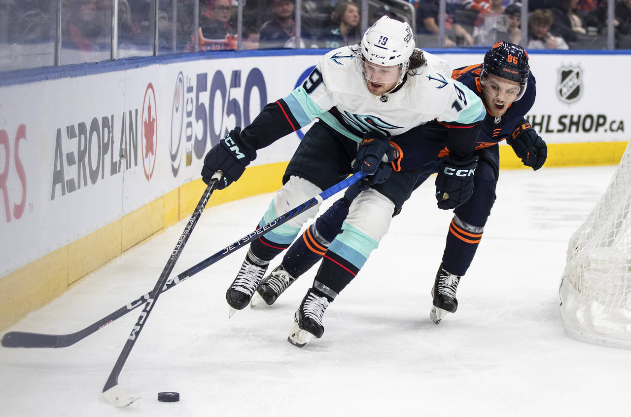 Seattle Kraken sink struggling Edmonton Oilers 5-2 with offensive