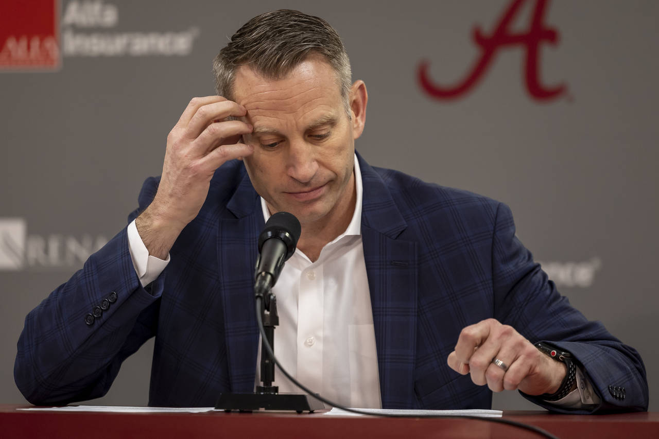 Alabama basketball head coach Nate Oats takes questions at his press conference, Monday, Jan. 16, 2...
