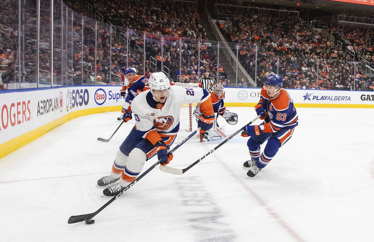 McDavid collects 500th career assist as Oilers snap 2-game skid with win  over Islanders