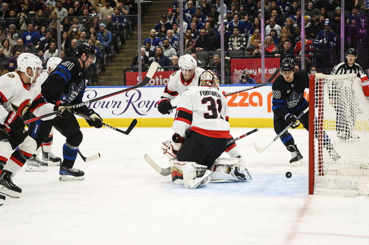Tkachuk, Forsberg lift Senators past Maple Leafs 6-2 - Seattle Sports