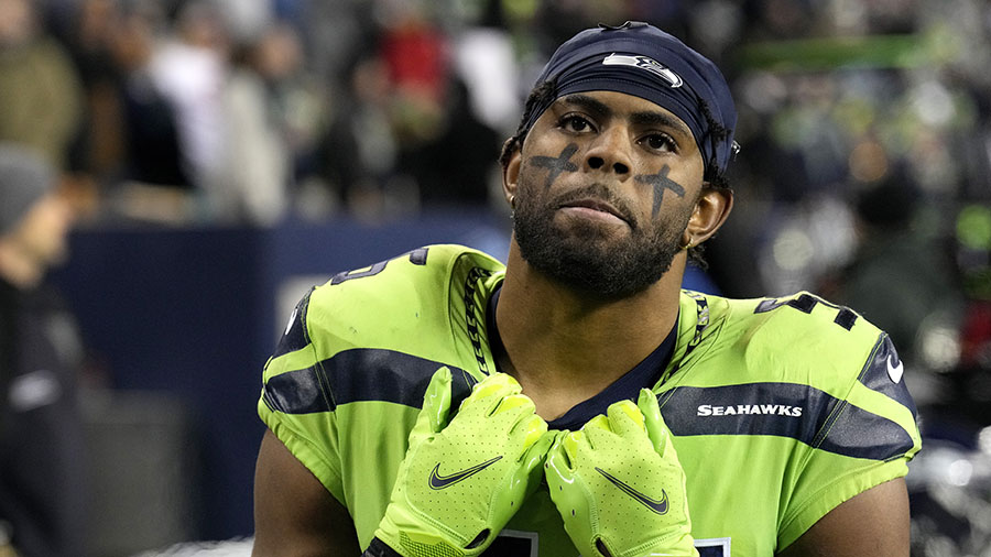 Seahawks LB Jordyn Brooks Will Be Signal Caller in 2022