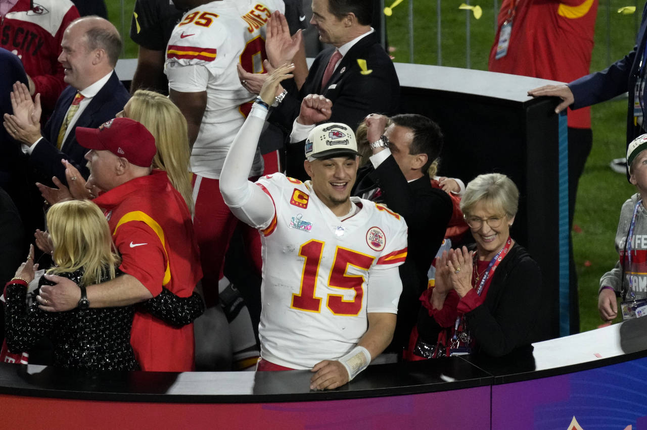 Kansas City Chiefs quarterback Patrick Mahomes (15) celebrates after the NFL Super Bowl 57 football...