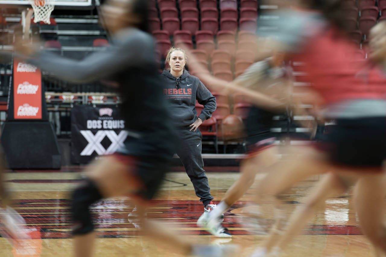 UNLV women's NCAA college basketball head coach Lindy La Rocque watches during practice Wednesday, ...