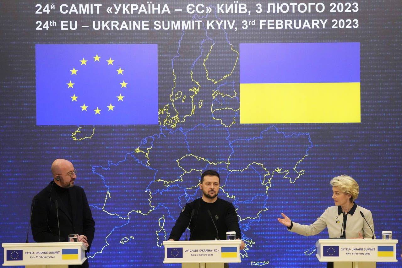 Ukrainian President Volodymyr Zelenskyy, center, European Commission President Ursula von der Leyen...