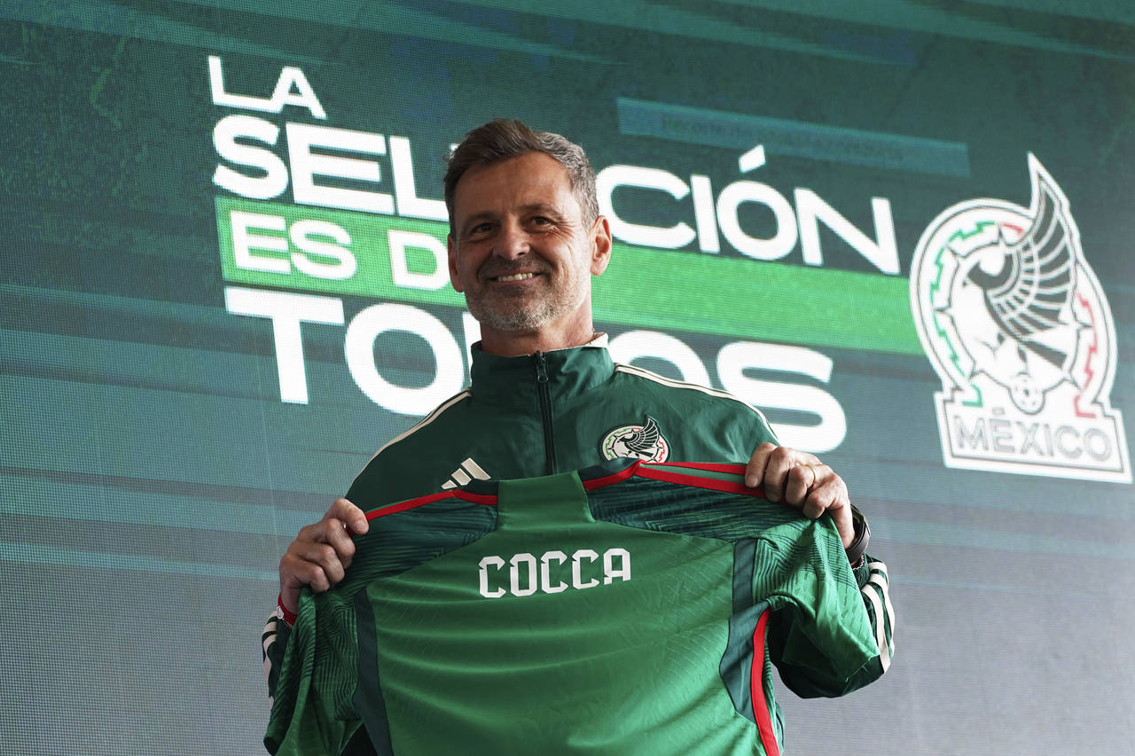 Diego Cocca is presented as Mexico's national soccer team new coach at a news conference in Mexico ...