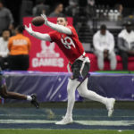 
              AFC tight end Mark Andrews (89) of the Baltimore Ravens makes a touchdown catch in the end zone during the flag football event at the NFL Pro Bowl against the NFC, Sunday, Feb. 5, 2023, in Las Vegas. (AP Photo/John Locher)
            