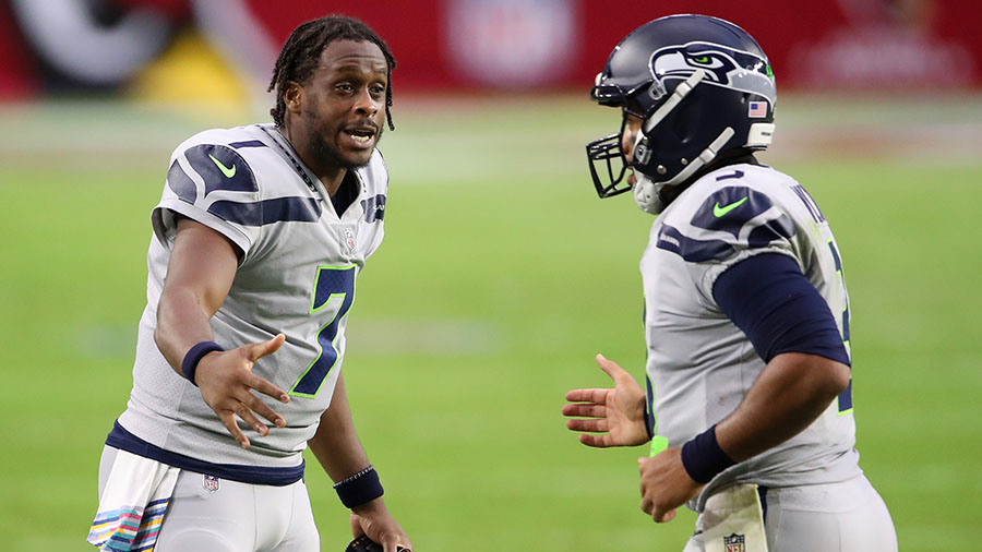 MONDAY NIGHT FOOTBALL: Geno Smith, Seahawks hold off Russell