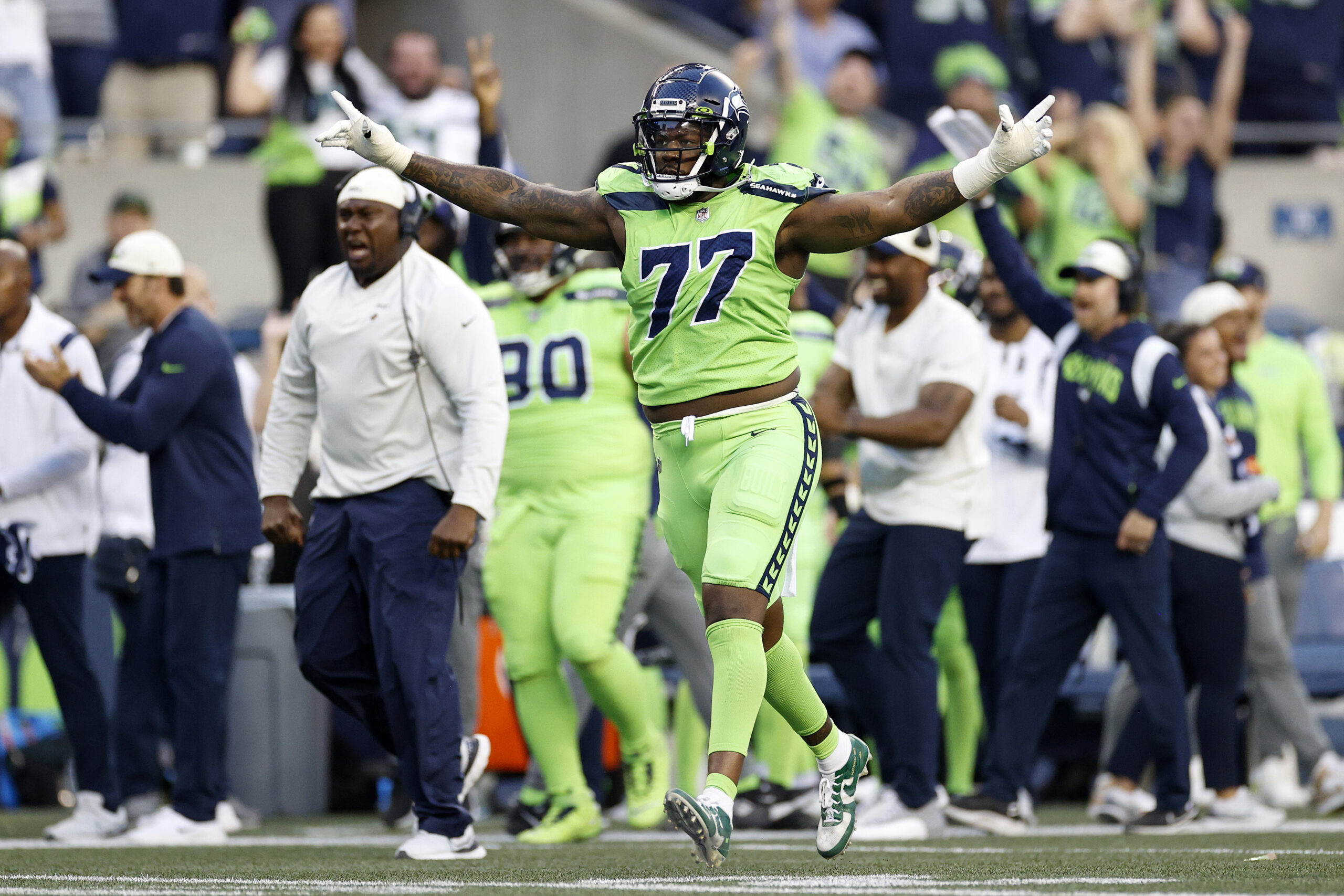 Injury update: Seahawks DE Dre'Mont Jones doubtful to return v Panthers -  Field Gulls