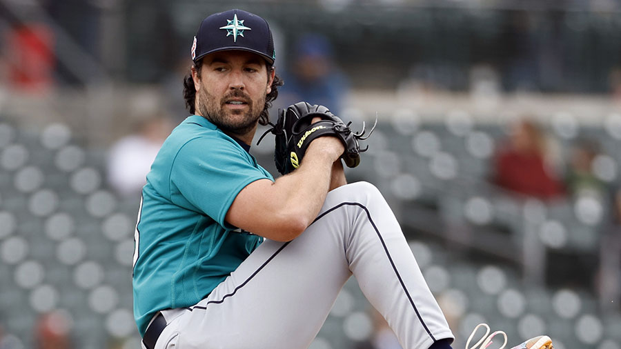 Mariners Notebook: Robbie Ray's changes not limited to new pitch