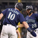 Mariners get clutch 2-out hits from Kelenic and Suárez in a 7-6 win over  the Twins