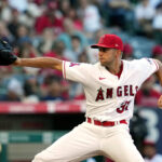 ANAHEIM, CALIFORNIA - AUGUST 5: Starting pitcher Tyler Anderson #31 of the Los Angeles Angels throws against the Seattle Mariners during the second inning at Angel Stadium of Anaheim on August 5, 2023 in Anaheim, California. (Photo by Kevork Djansezian/Getty Images)
