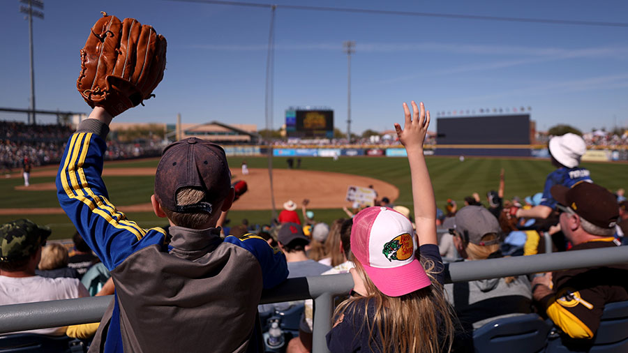 Seattle Mariners spring training fans Peoria...