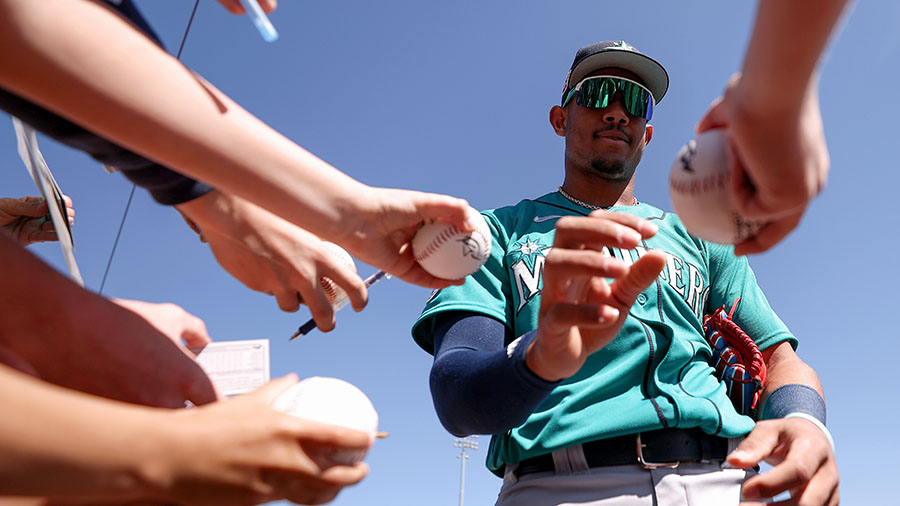 2024 Mariners spring training radio schedule on Seattle Sports