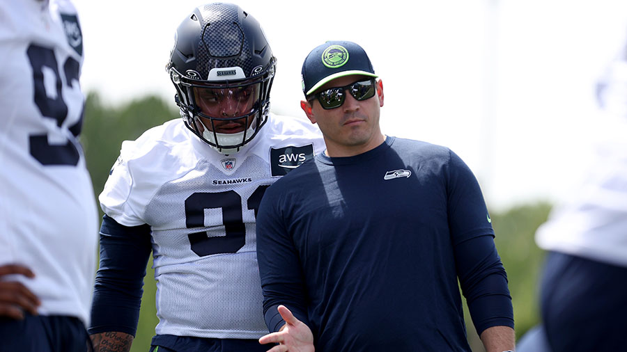 What makes Seattle Seahawks' new D a 'conundrum' for QBs