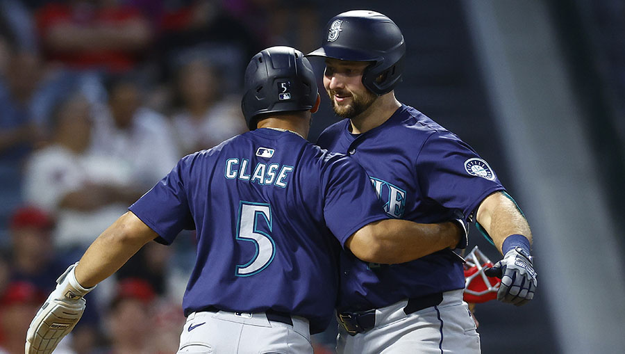 Cal Raleigh homers twice, Seattle Mariners thump Angels 11-0