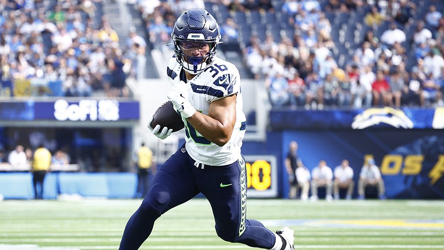 Seattle Seahawks elevate two players from practice squad