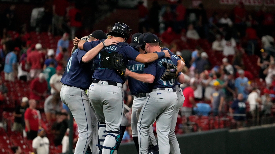 Seattle Mariners radio Cardinals...