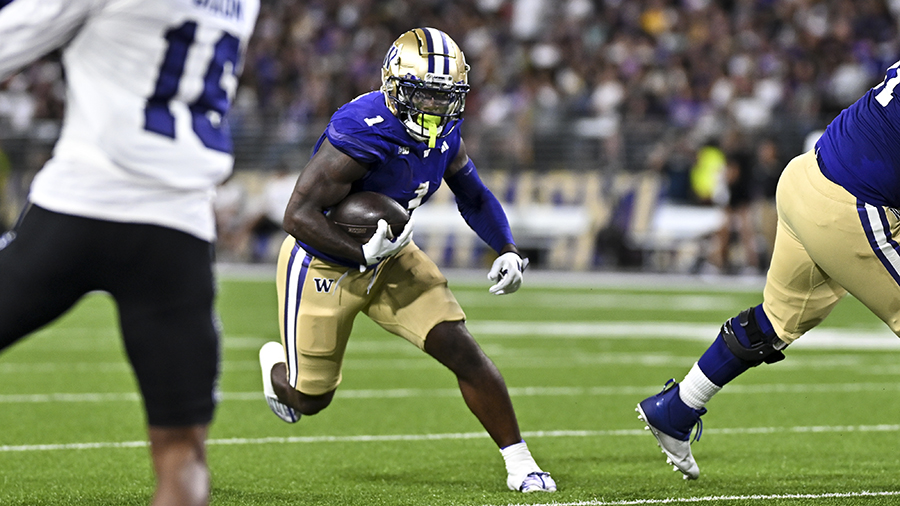 UW Huskies Jonah Coleman carry vs. Weber State 2024...