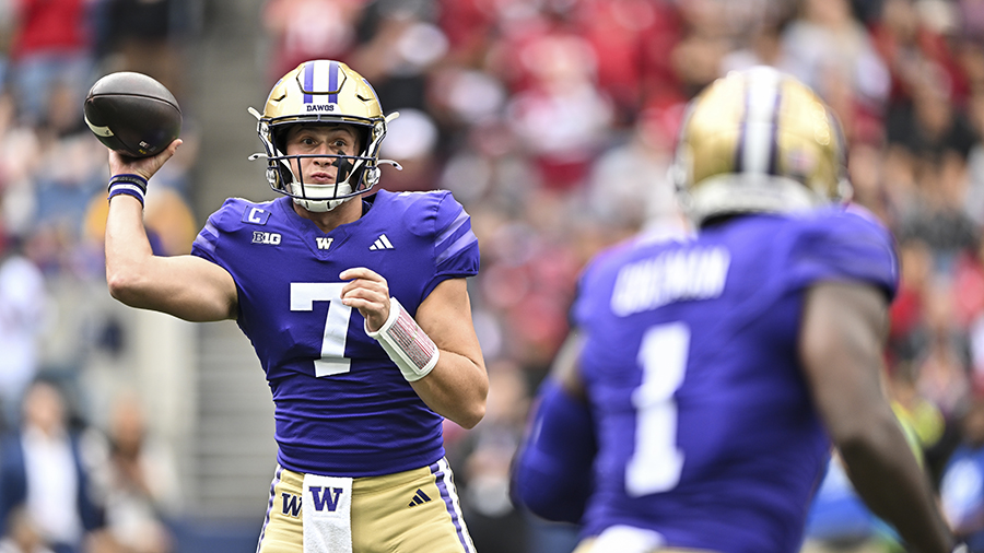 UW Huskies quarterback Will Rogers passes to Jonah Coleman in the 2024 Apple Cup. (Alika Jenner/Get...