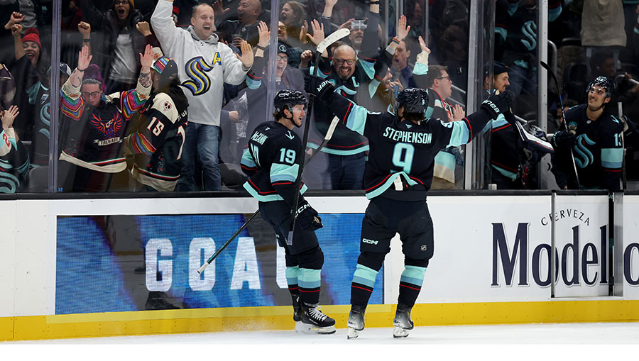 Seattle Kraken Jarred McCan game-winning goal...