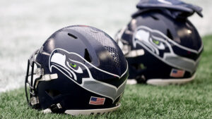 Roster Moves: Seahawks sign LB and waive another